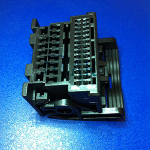 Cruze 44P Male Radio Gps Connector